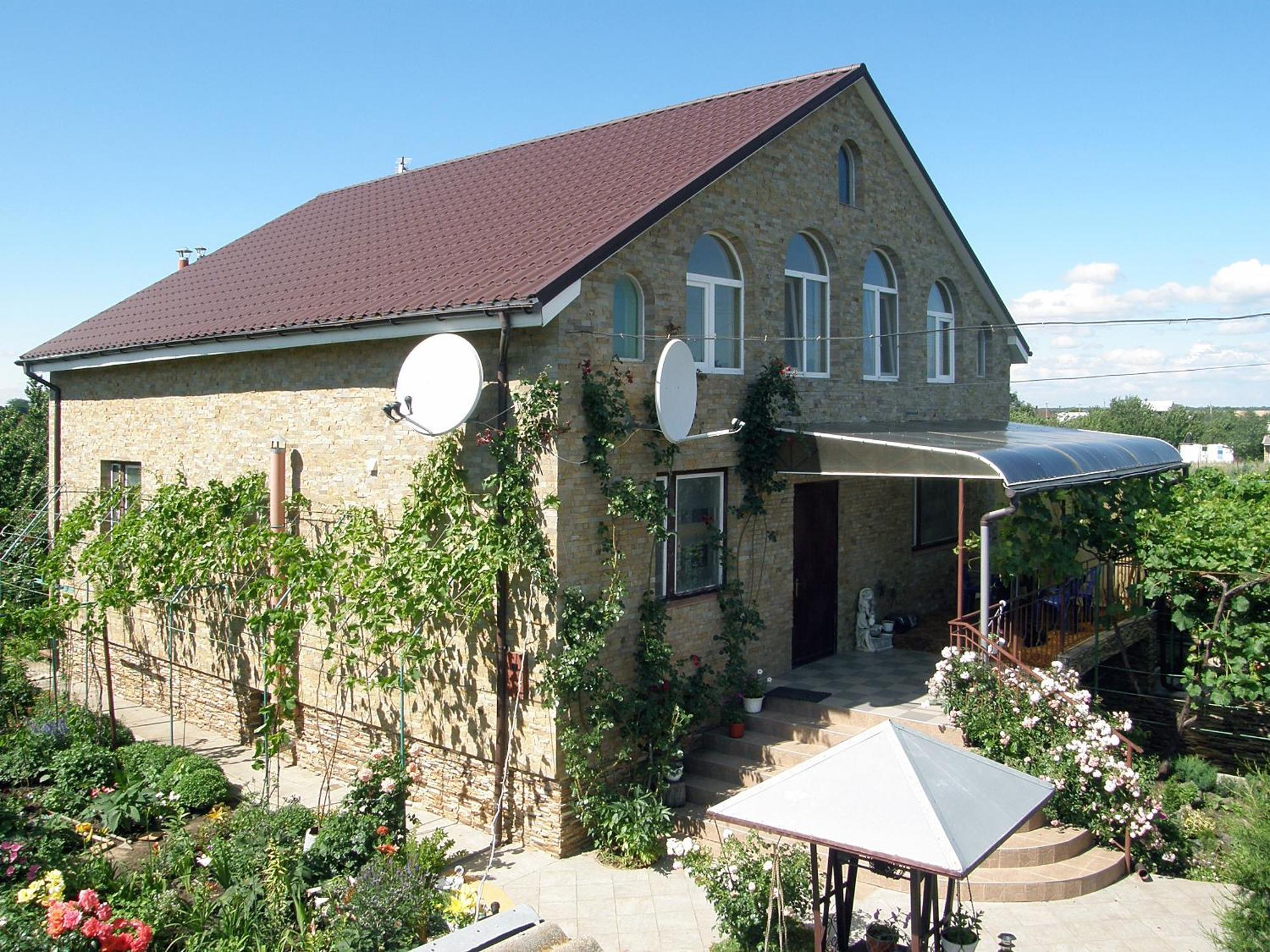 Guest House Kamenny Dom 카롤리노 부하즈 외부 사진