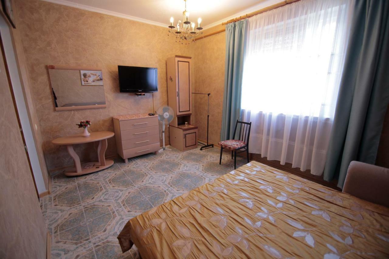 Guest House Kamenny Dom 카롤리노 부하즈 외부 사진
